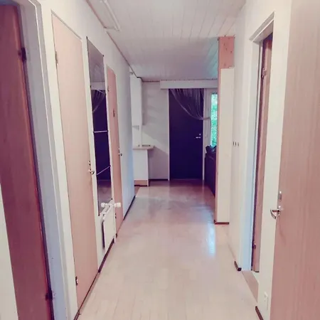 Spacious Downtown Apartment! *